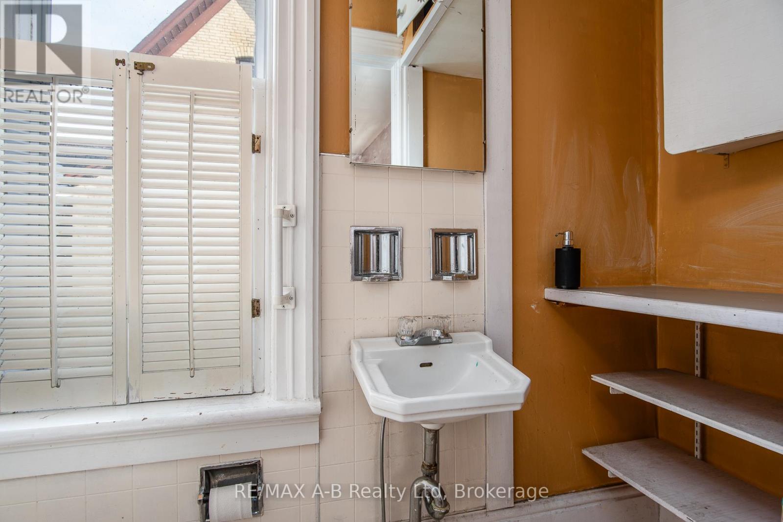 86 King Street, Bluewater, Ontario  N0M 1X0 - Photo 24 - X12796432