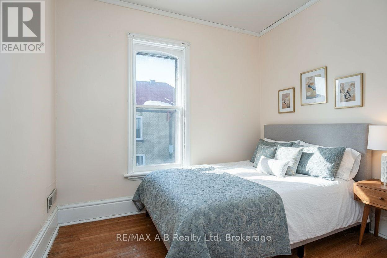 86 King Street, Bluewater, Ontario  N0M 1X0 - Photo 32 - X12796432