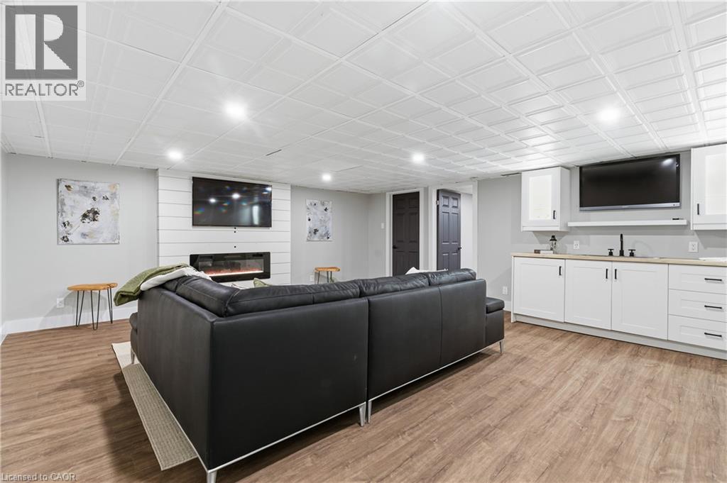 88 Old Forest Crescent, Kitchener, Ontario  N2N 2A3 - Photo 25 - 40805634