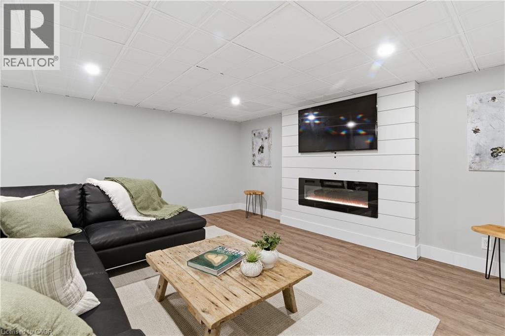 88 Old Forest Crescent, Kitchener, Ontario  N2N 2A3 - Photo 27 - 40805634