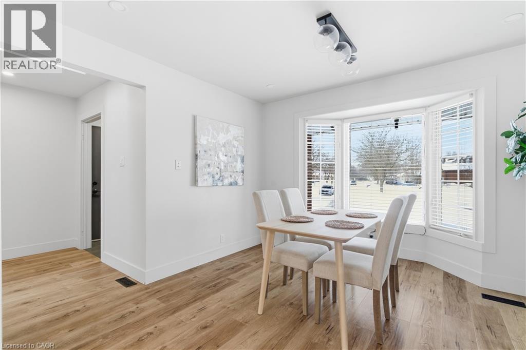 88 Old Forest Crescent, Kitchener, Ontario  N2N 2A3 - Photo 8 - 40805634