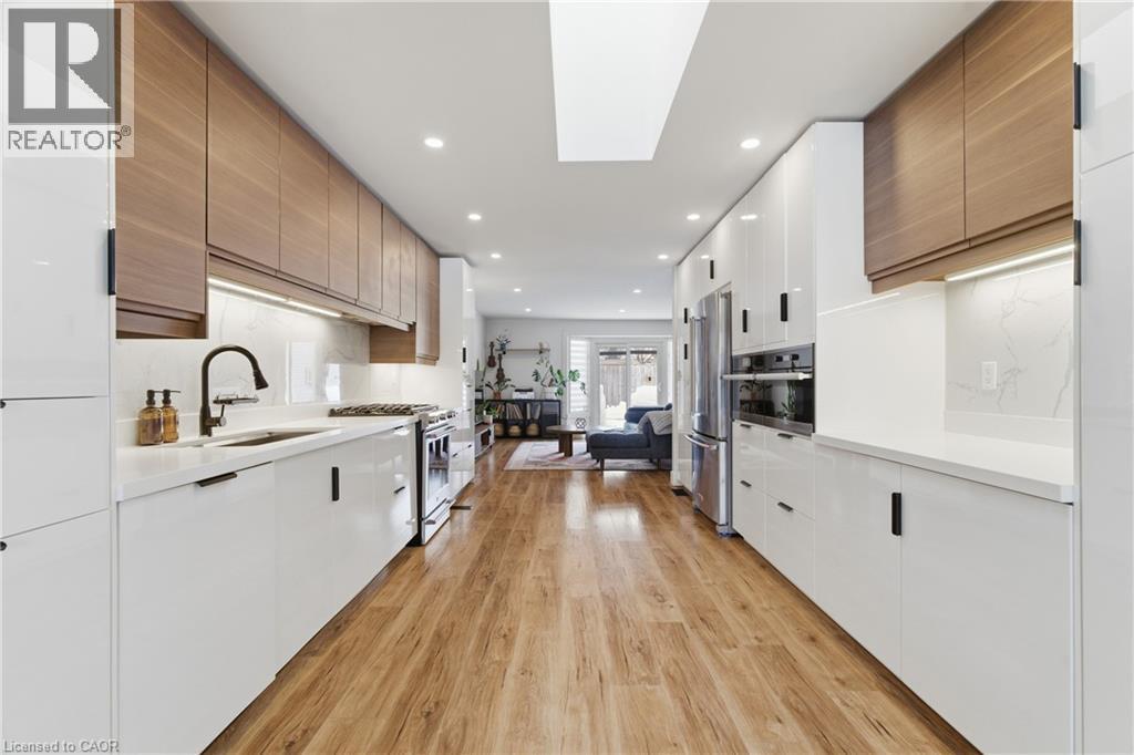 88 Old Forest Crescent, Kitchener, Ontario  N2N 2A3 - Photo 9 - 40805634