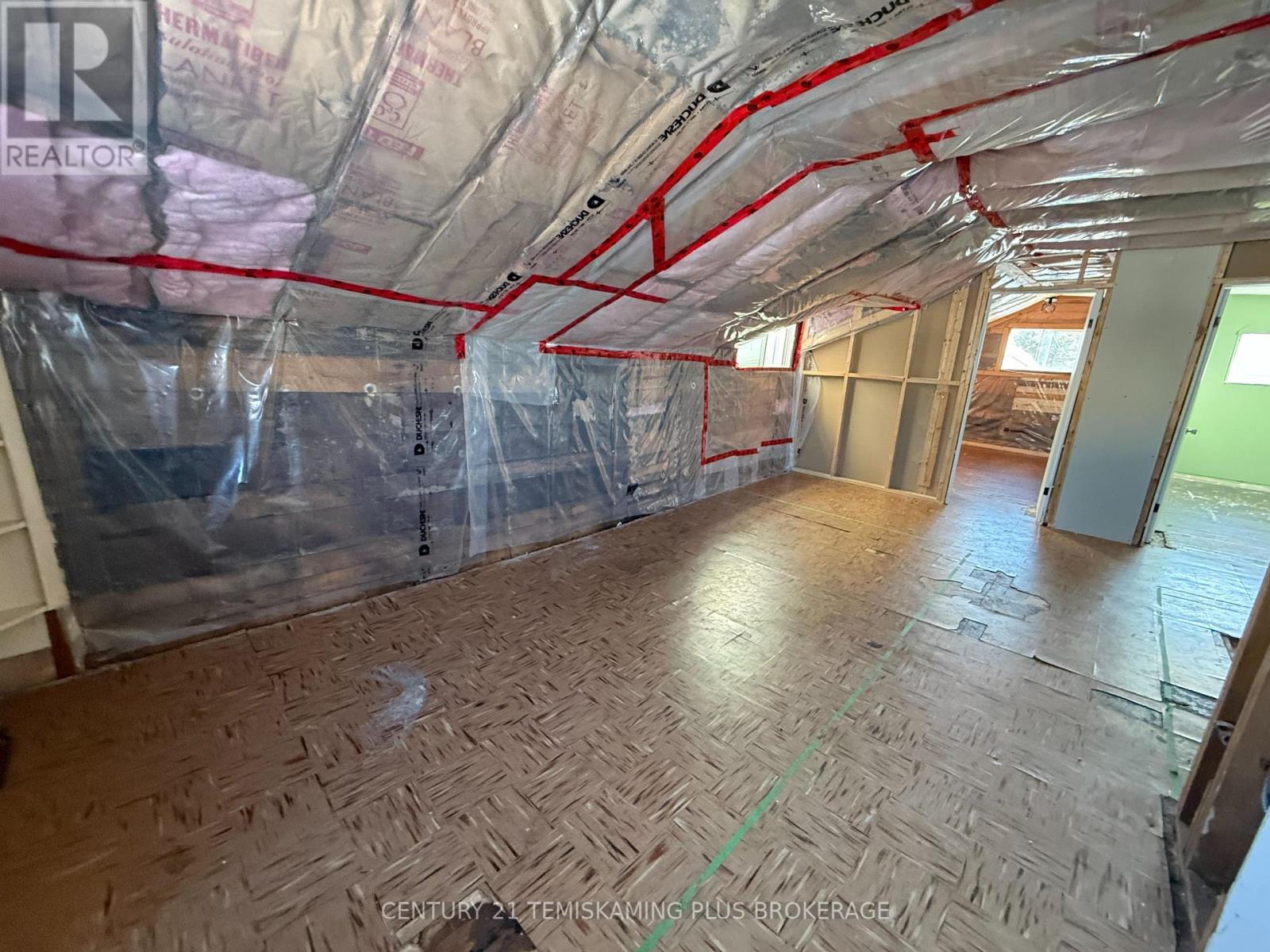 47 Hudson Bay Avenue, Kirkland Lake (Kl & Area), Ontario  P2N 2J1 - Photo 11 - T12796460