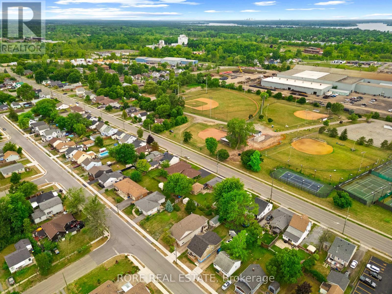 181 Gilmore Road, Fort Erie, Ontario  L2A 2M2 - Photo 30 - X12796428