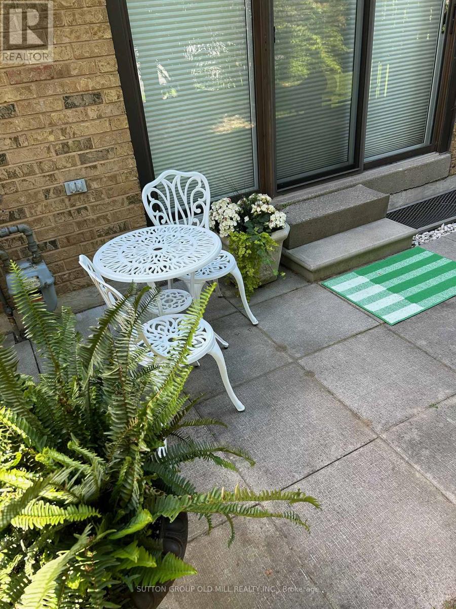 1 - 4 Bradbrook Road, Toronto, Ontario  M8Z 5V3 - Photo 37 - W12794558