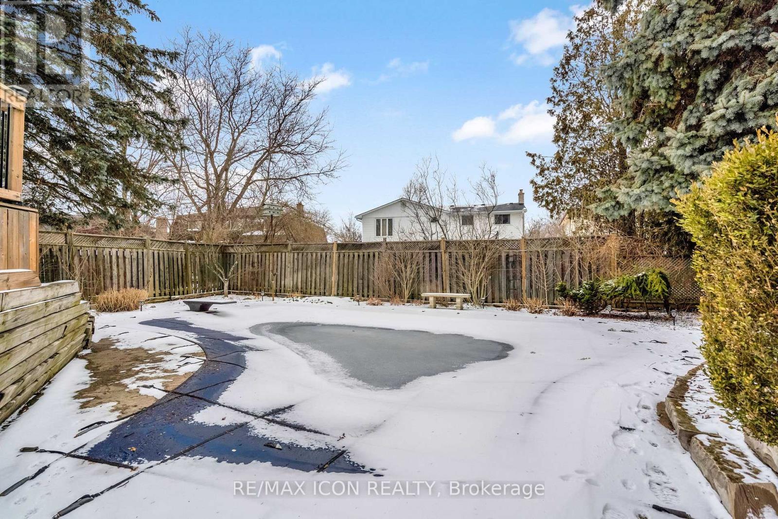 151 Brixham Crescent, London South, Ontario  N6K 1K9 - Photo 32 - X12697982