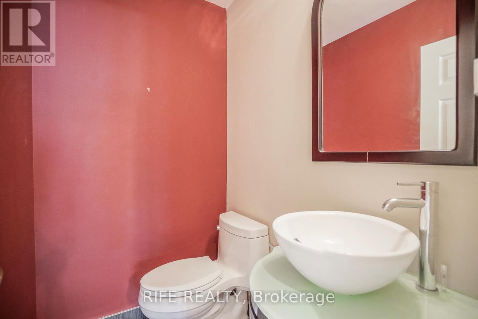 28 Wembley Avenue, Markham, Ontario  L3R 2A9 - Photo 14 - N12796450