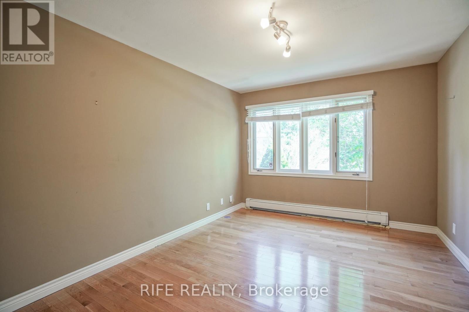 28 Wembley Avenue, Markham, Ontario  L3R 2A9 - Photo 15 - N12796450