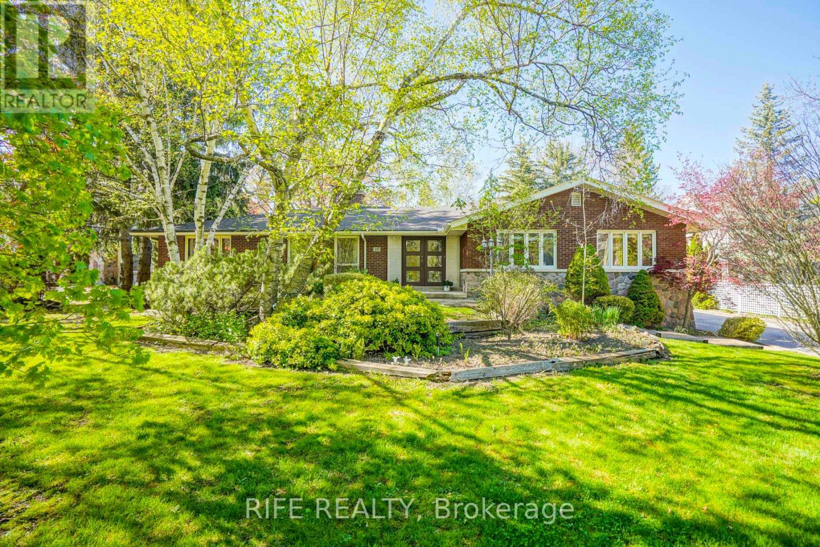 28 Wembley Avenue, Markham, Ontario  L3R 2A9 - Photo 2 - N12796450