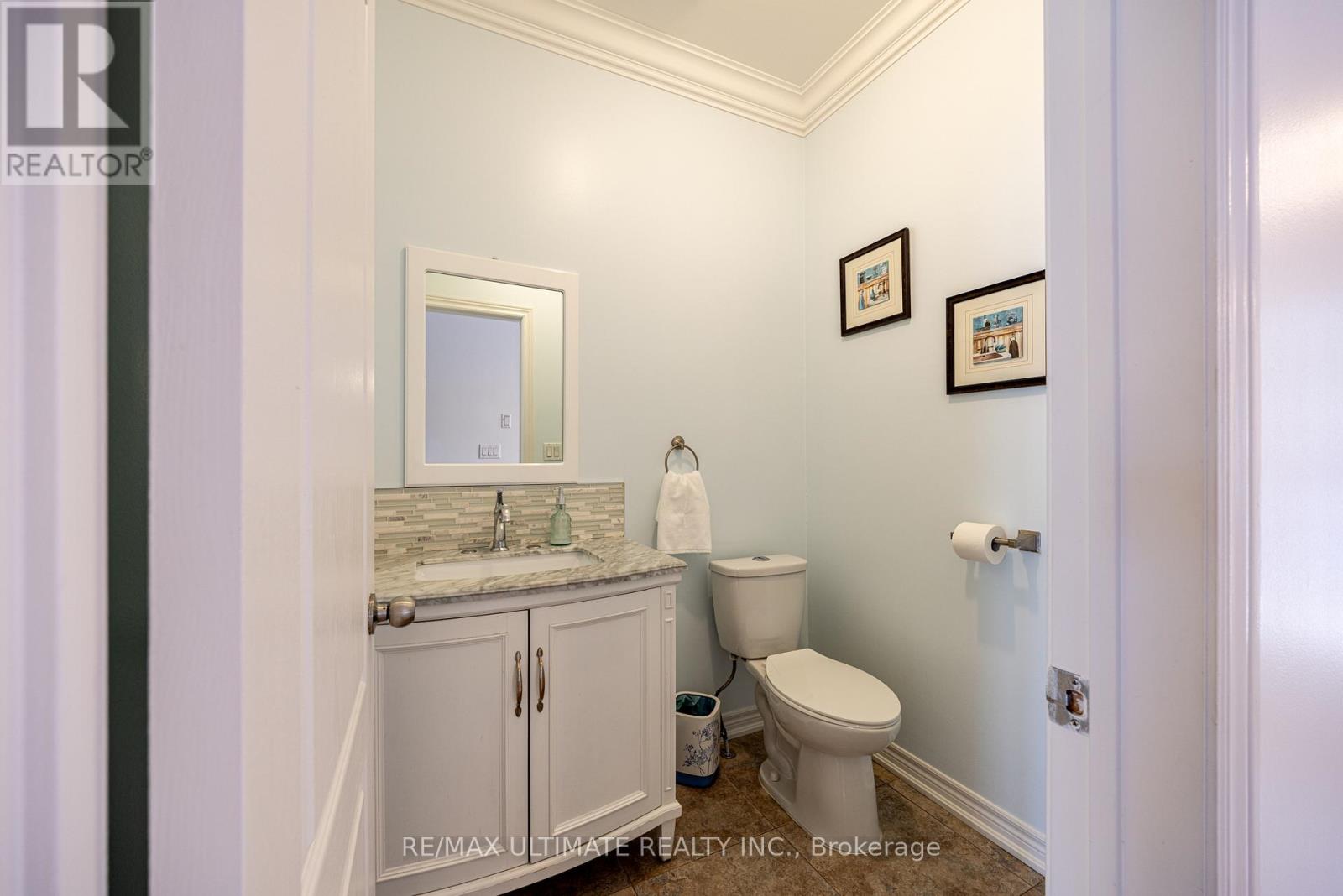 1160 Islington Avenue, Toronto, Ontario  M8Z 4S7 - Photo 14 - W12796438