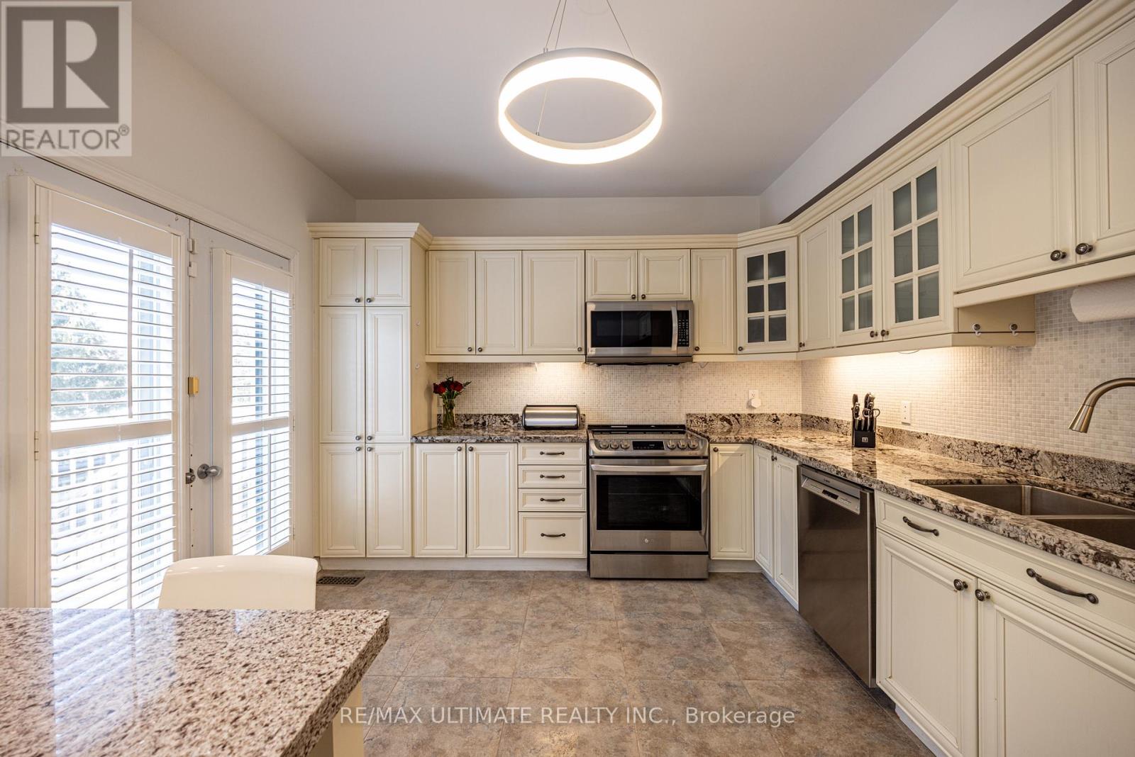 1160 Islington Avenue, Toronto, Ontario  M8Z 4S7 - Photo 17 - W12796438