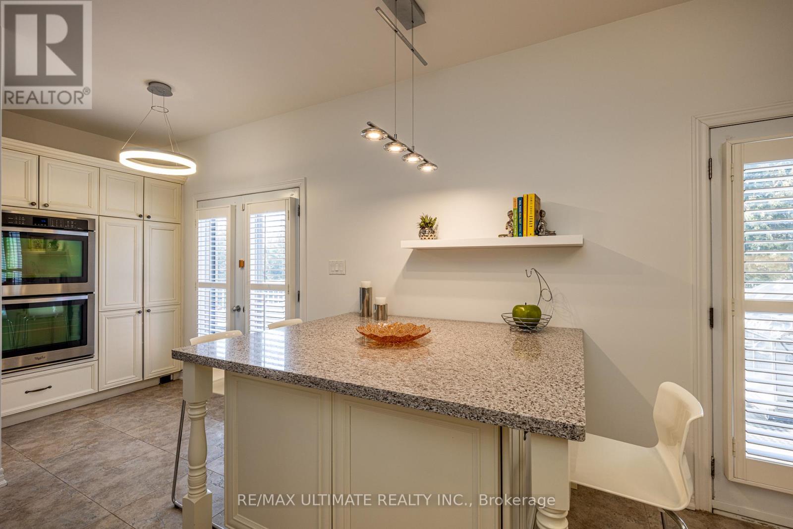 1160 Islington Avenue, Toronto, Ontario  M8Z 4S7 - Photo 21 - W12796438