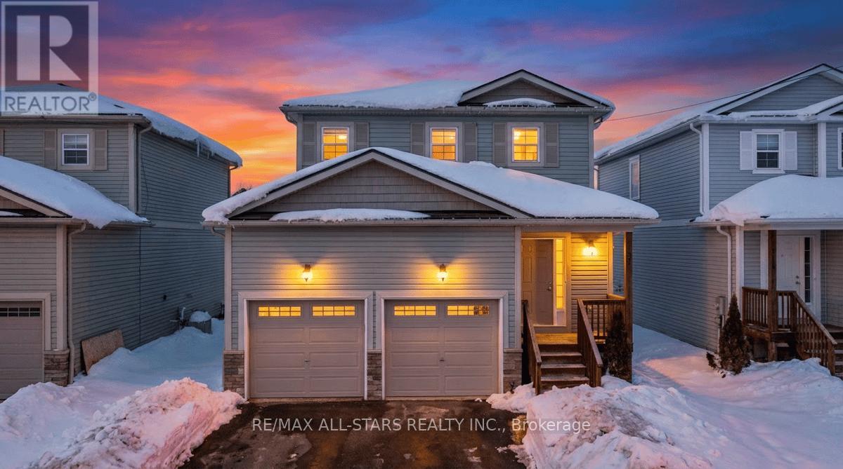 81 DOUGLAS DRIVE, Bracebridge, Ontario