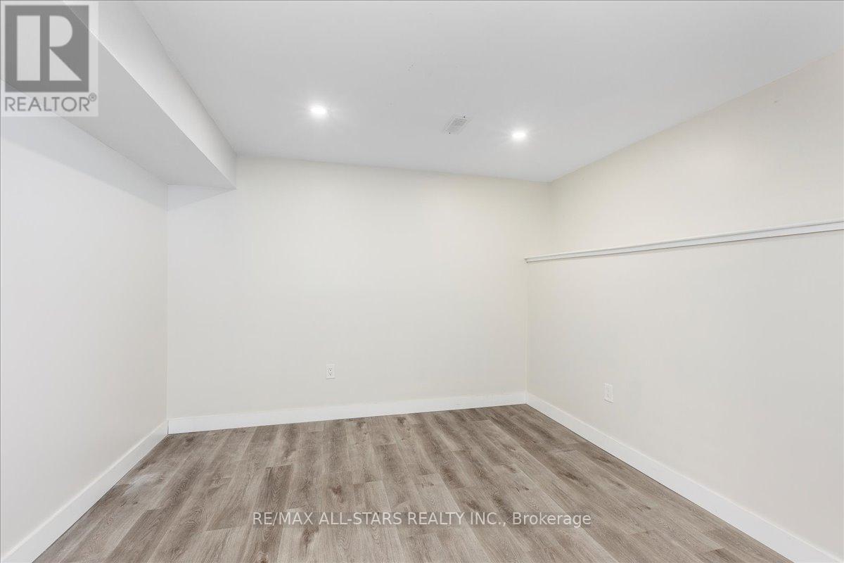 81 Douglas Drive, Bracebridge, Ontario  P1L 0L3 - Photo 26 - X12796452