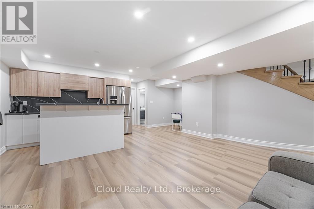 4 Deer View Ridge, Puslinch, Ontario  N1H 6H9 - Photo 37 - X12796454