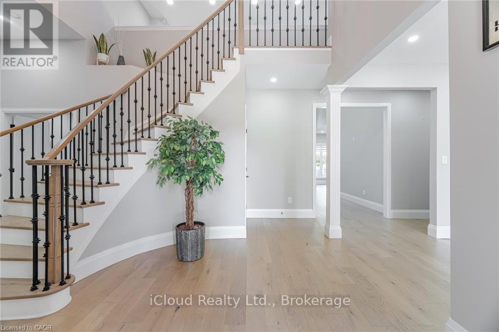 4 Deer View Ridge, Puslinch, Ontario  N1H 6H9 - Photo 8 - X12796454