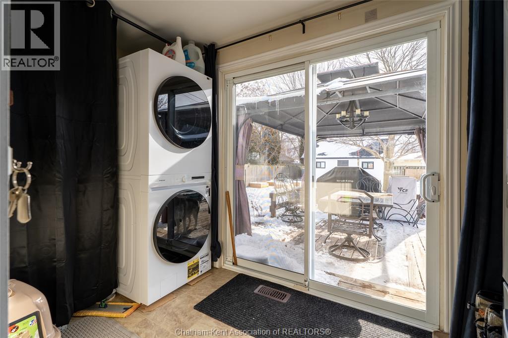 42 Reaume Avenue, Wallaceburg, Ontario  N8A 1B6 - Photo 13 - 26002805