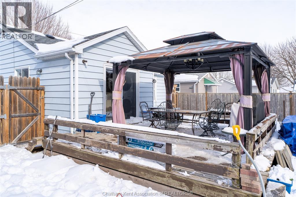 42 Reaume Avenue, Wallaceburg, Ontario  N8A 1B6 - Photo 27 - 26002805