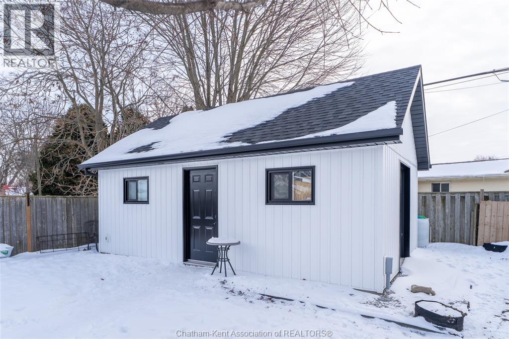 42 Reaume Avenue, Wallaceburg, Ontario  N8A 1B6 - Photo 29 - 26002805