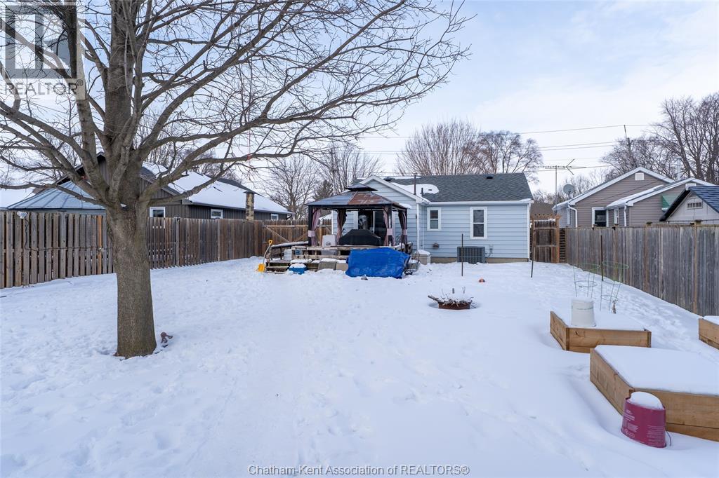 42 Reaume Avenue, Wallaceburg, Ontario  N8A 1B6 - Photo 31 - 26002805