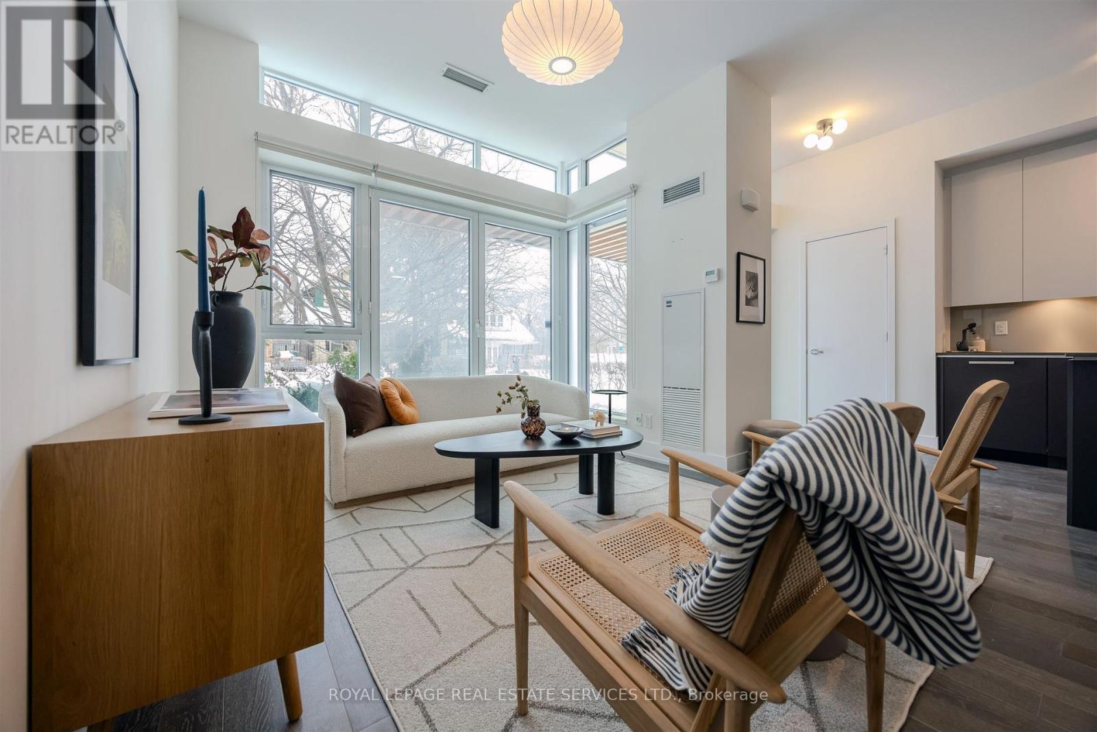 104/8 - 1830 Bloor Street W, Toronto, Ontario  M6P 0A2 - Photo 4 - W12792258