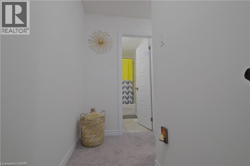 12 Roseberry Lane, Kitchener, Ontario  N2B 0A9 - Photo 13 - 40803765