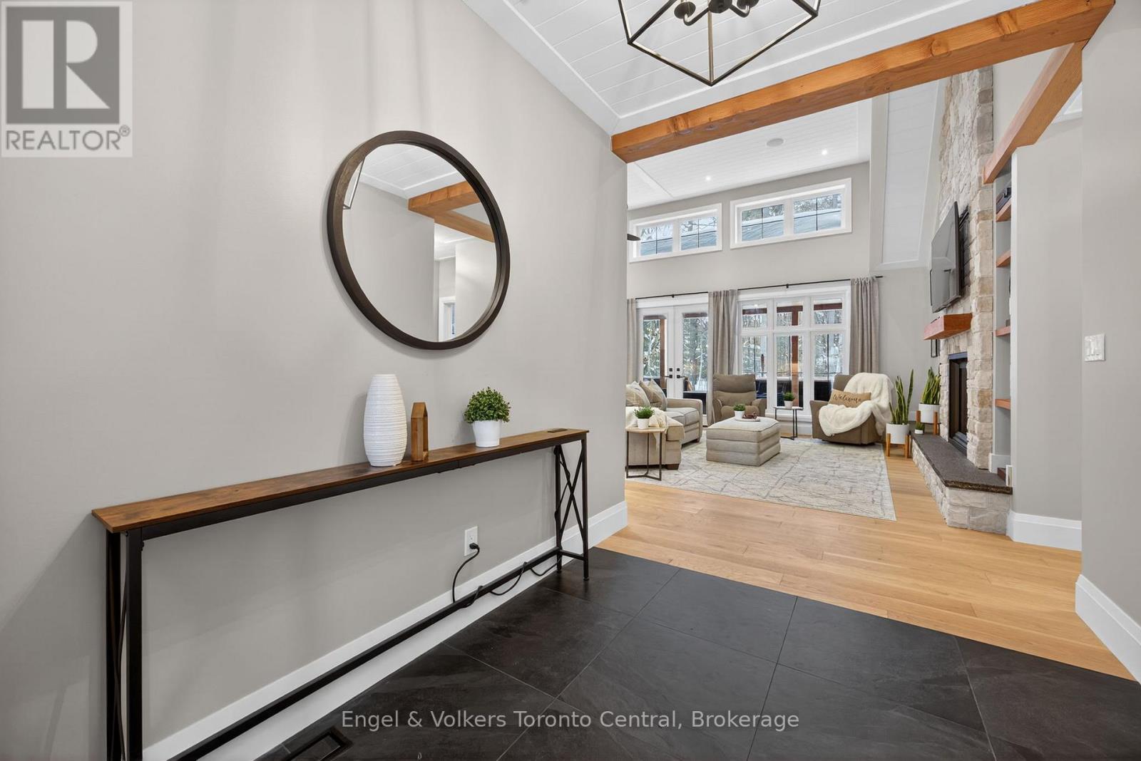 1107 Xavier Street, Gravenhurst, Ontario P0E 1G0 - Photo 10 - X12796548