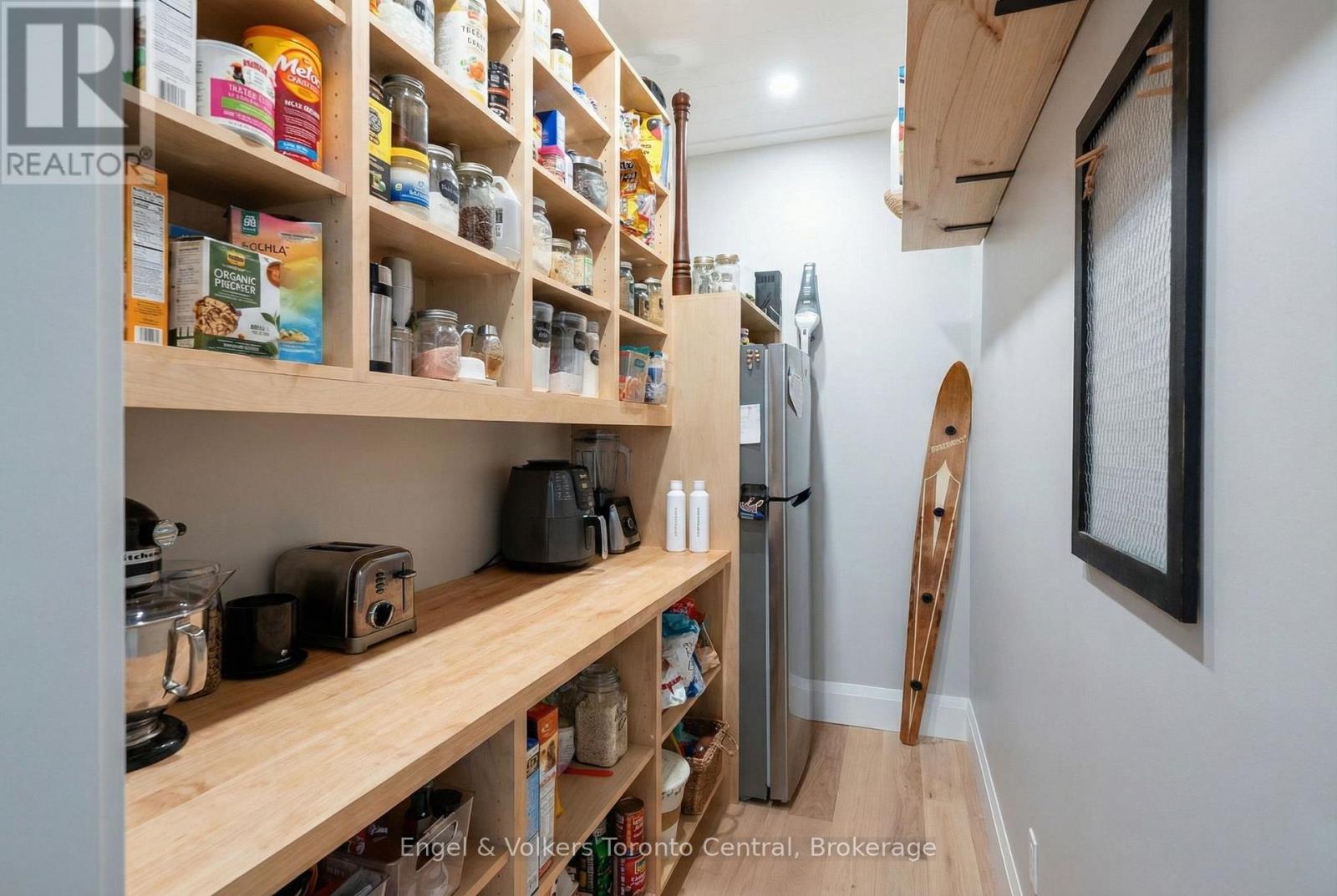 1107 Xavier Street, Gravenhurst, Ontario P0E 1G0 - Photo 22 - X12796548