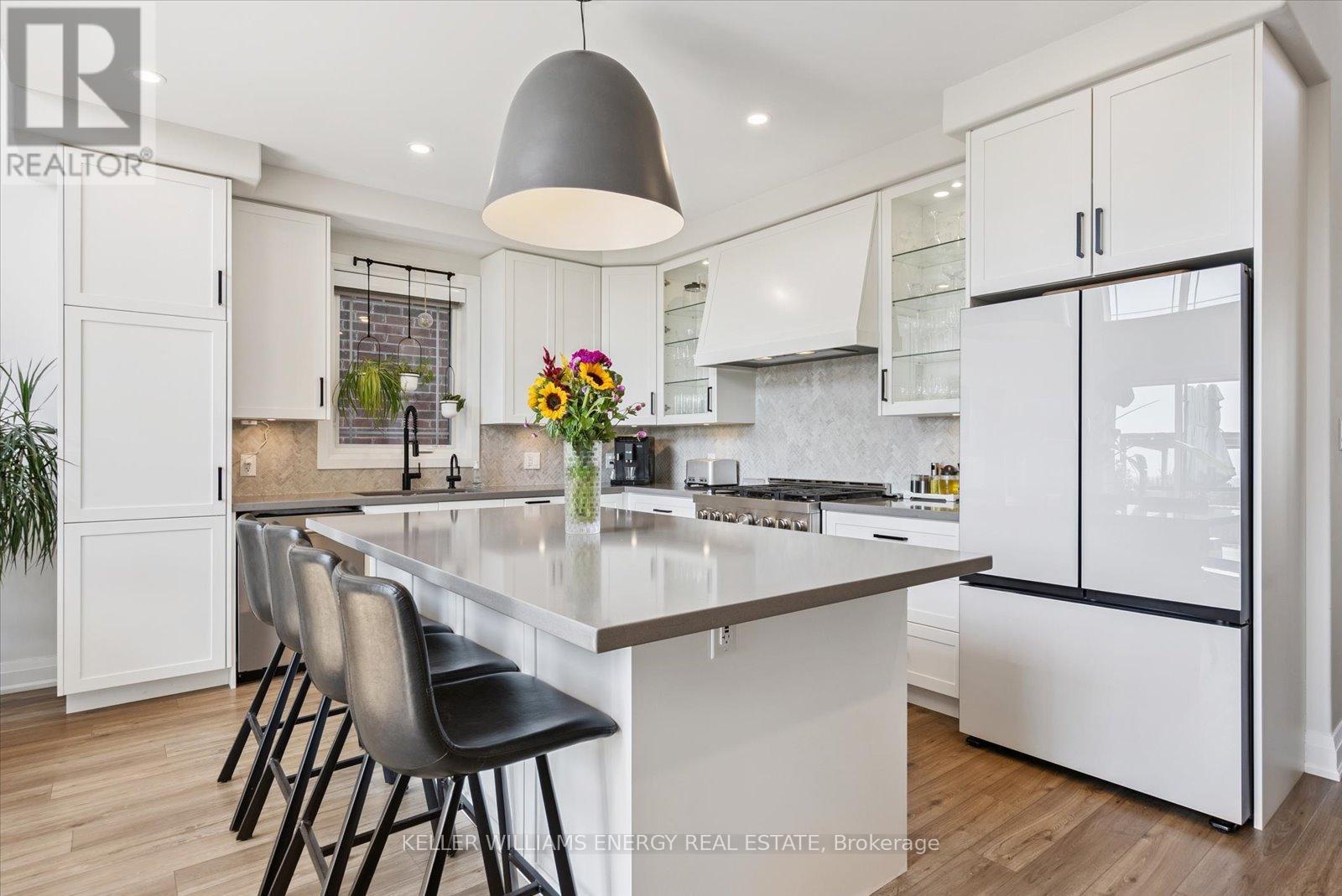 213 Strachan Street, Port Hope, Ontario  L1A 0E6 - Photo 10 - X12796518