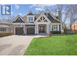 528 WELLINGTON CRESCENT, Oakville, Ontario