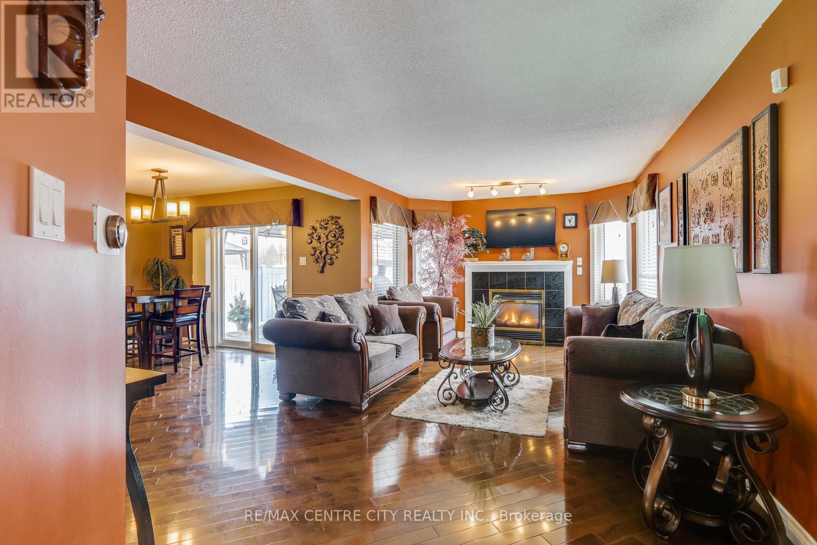 142 Napoleon Drive, London East, Ontario  N5V 4B1 - Photo 11 - X12796468