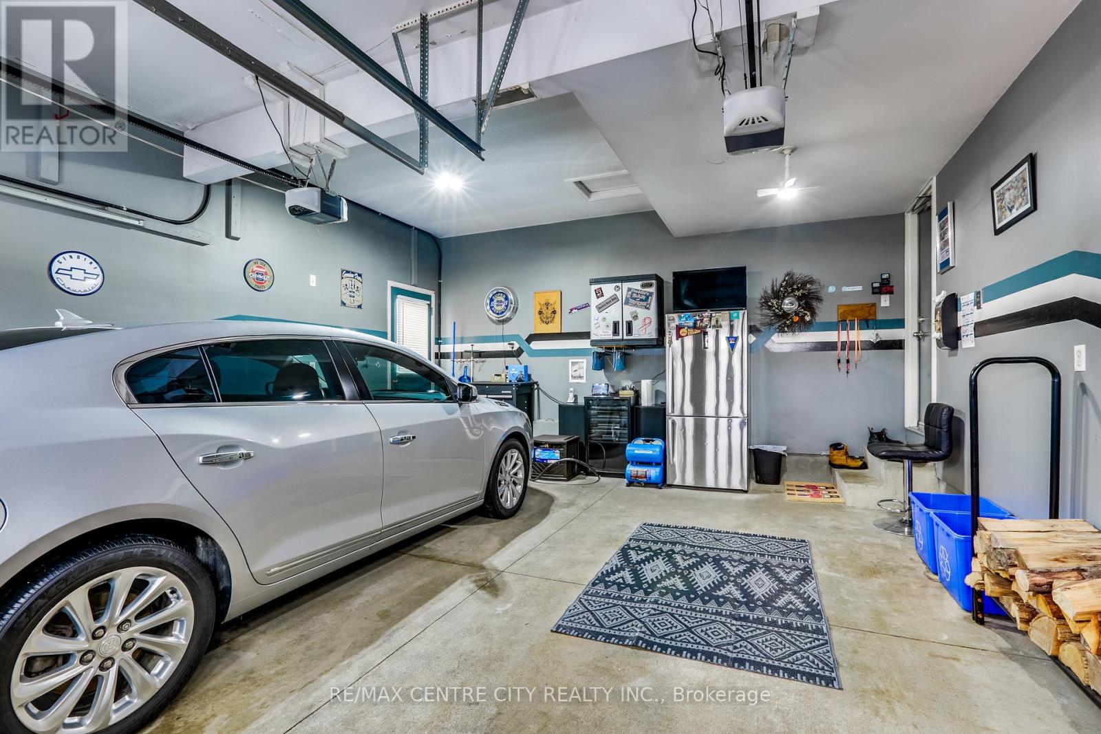 142 Napoleon Drive, London East, Ontario  N5V 4B1 - Photo 35 - X12796468