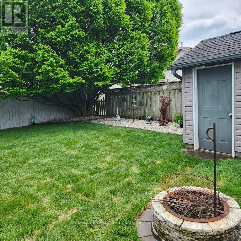 142 Napoleon Drive, London East, Ontario  N5V 4B1 - Photo 42 - X12796468