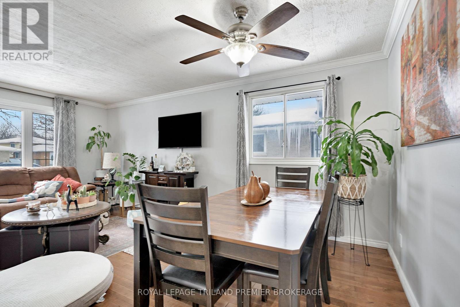 412 Ferndale Avenue, London South, Ontario  N6C 2Y8 - Photo 12 - X12796500