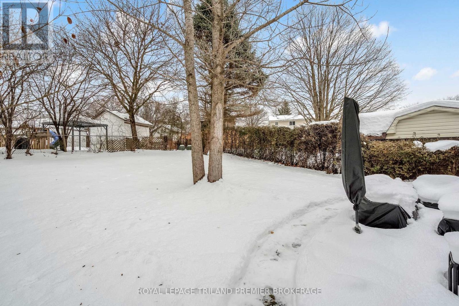 412 Ferndale Avenue, London South, Ontario  N6C 2Y8 - Photo 22 - X12796500