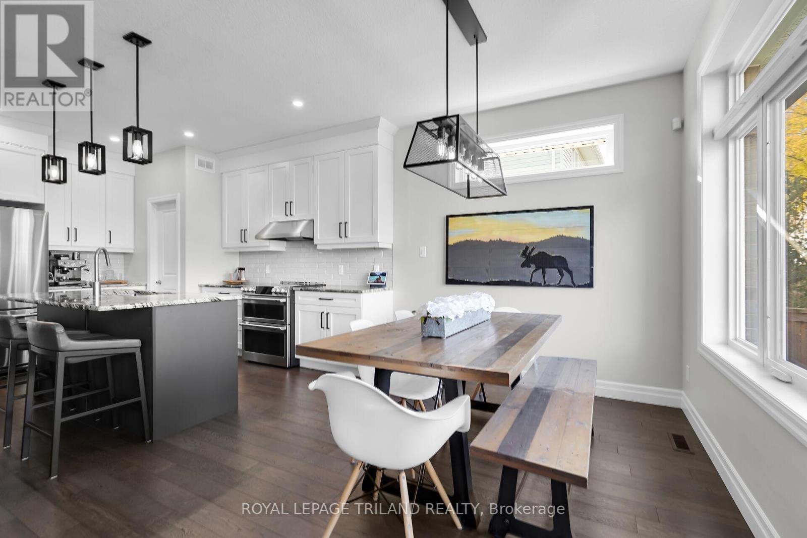 95 Brooker Trail, Thames Centre, Ontario  N0M 2P0 - Photo 14 - X12796520