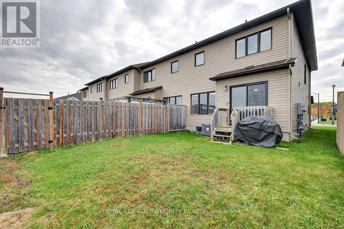 356 Axis Way, Ottawa, Ontario  K1W 0J9 - Photo 35 - X12796466