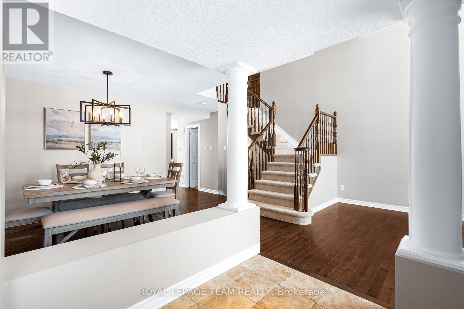 228 Branthaven Street, Ottawa, Ontario  K4A 0H6 - Photo 5 - X12796474