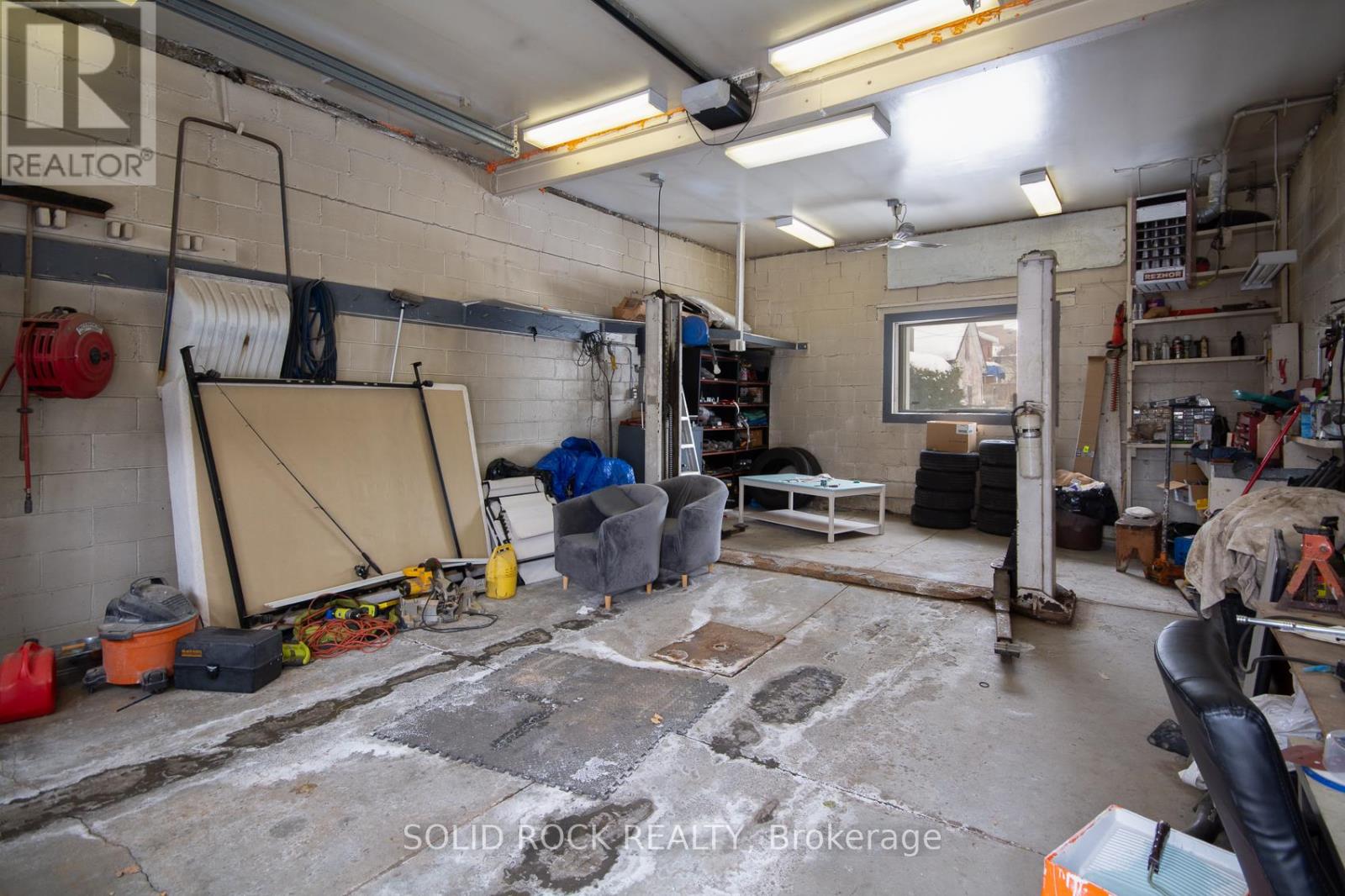 412 Montreal Road, Ottawa, Ontario  K1K 0V4 - Photo 25 - X12796486