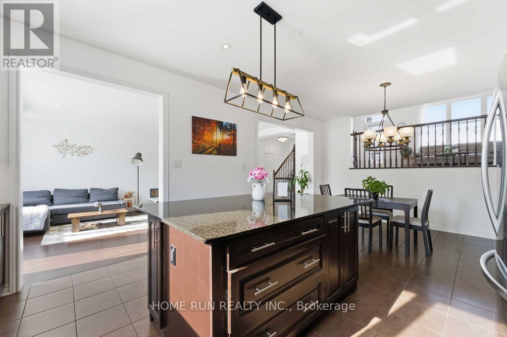 358 Meadowbreeze Drive, Ottawa, Ontario  K2M 0K3 - Photo 13 - X12796574