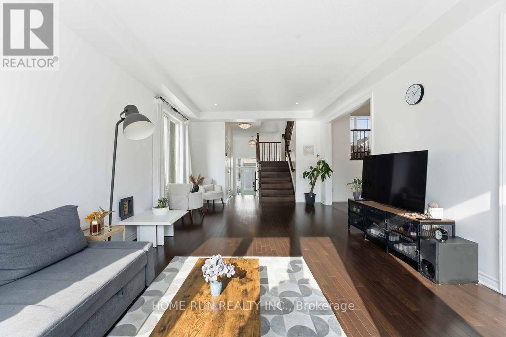 358 Meadowbreeze Drive, Ottawa, Ontario  K2M 0K3 - Photo 6 - X12796574