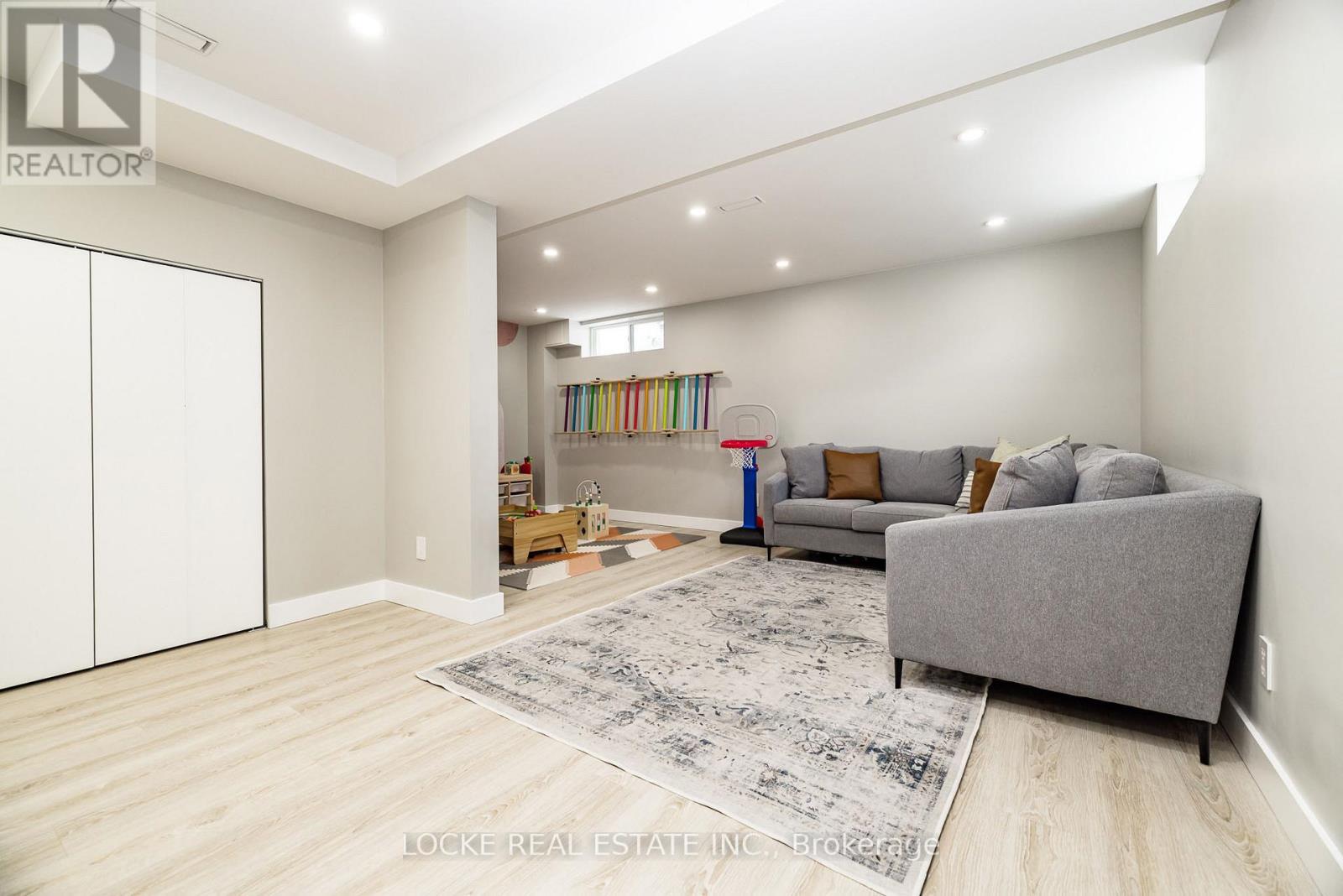 6066 Ridgelea Place, Ottawa, Ontario  K1C 5P8 - Photo 39 - X12796604