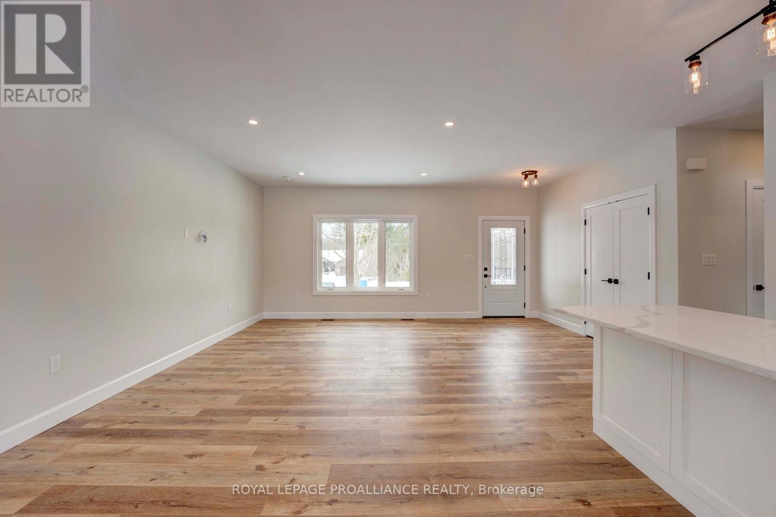 6229 Foster Hall Road, Elizabethtown-Kitley, Ontario  K6V 5T4 - Photo 3 - X12649030