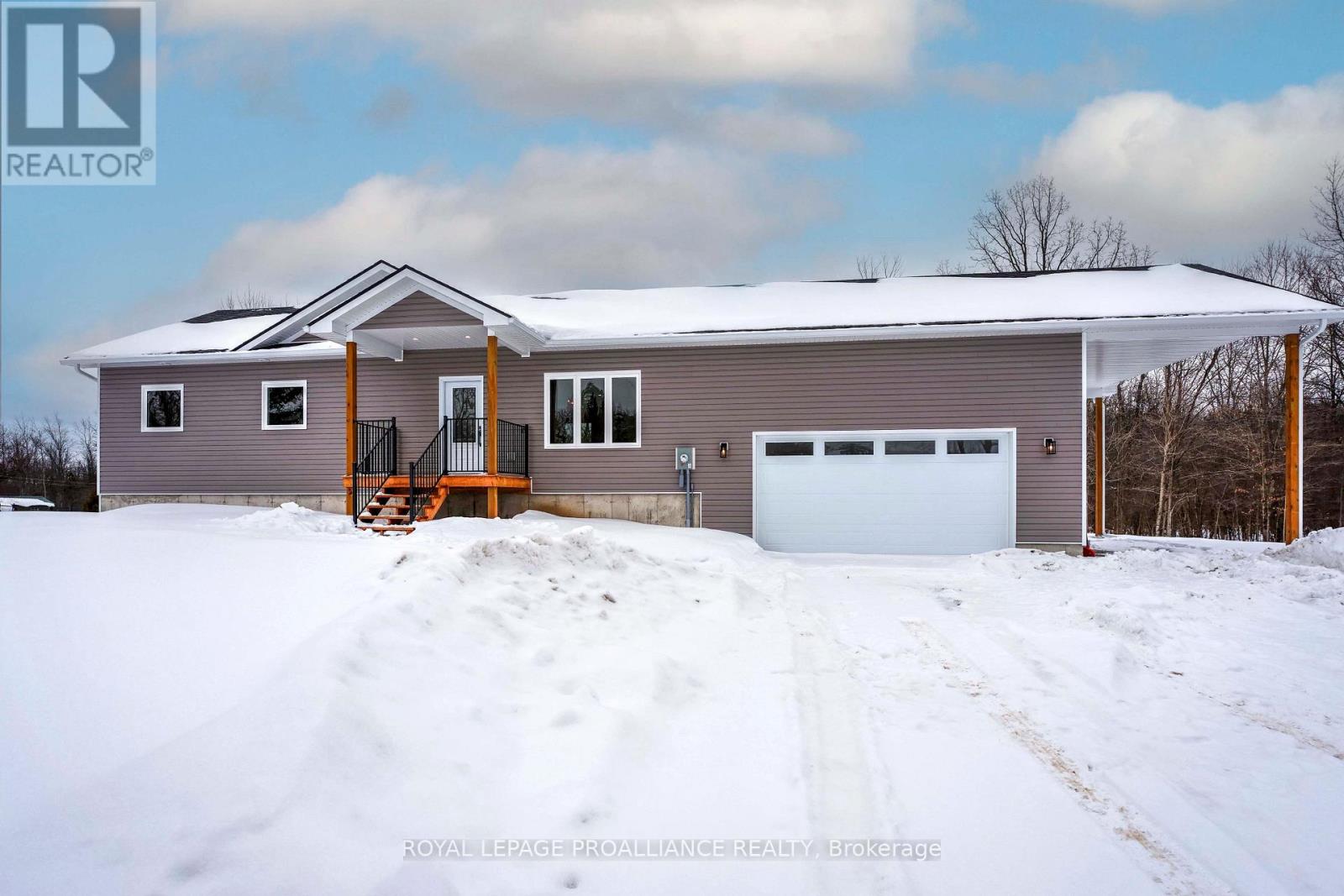 6229 Foster Hall Road, Elizabethtown-Kitley, Ontario  K6V 5T4 - Photo 2 - X12649030