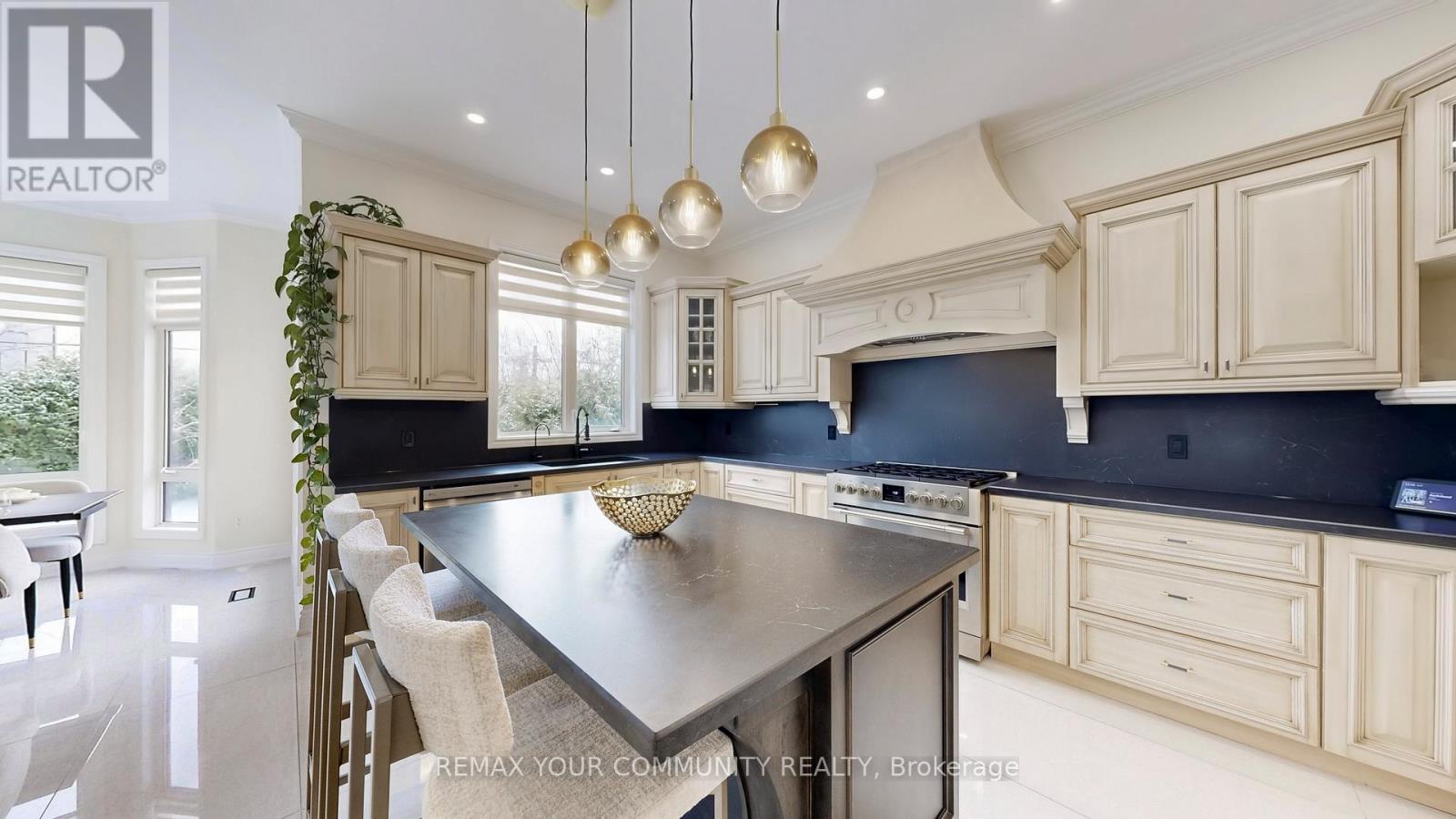 187 Patricia Avenue, Toronto, Ontario  M2M 1J6 - Photo 11 - C12795268