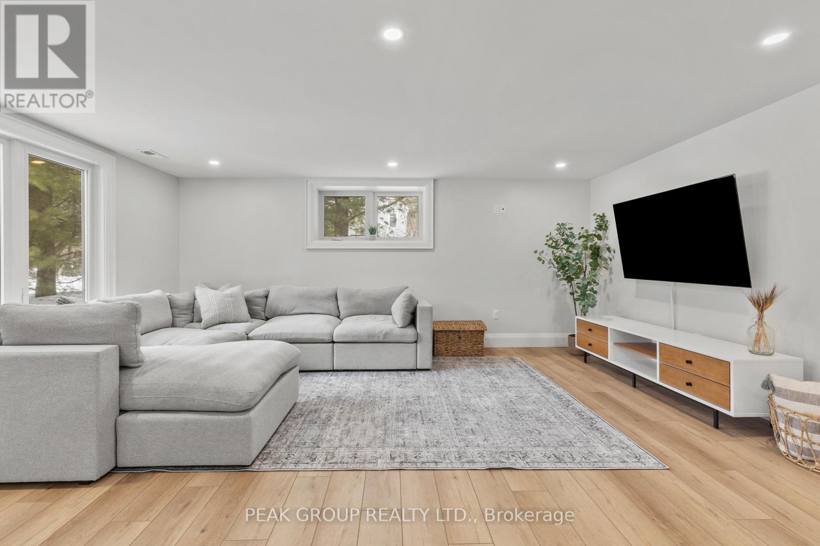 689 Canboro Road, Pelham, Ontario  L0S 1C0 - Photo 28 - X12796470