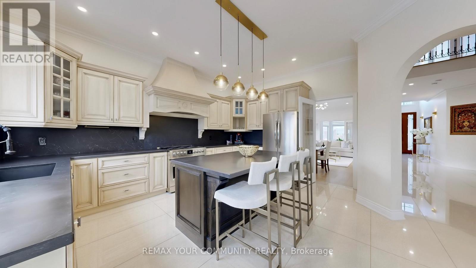 187 Patricia Avenue, Toronto, Ontario  M2M 1J6 - Photo 9 - C12795268