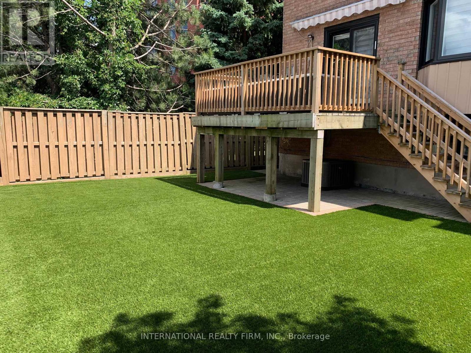 20 Blairville Road, Toronto, Ontario  M3H 5Y5 - Photo 3 - C12796490