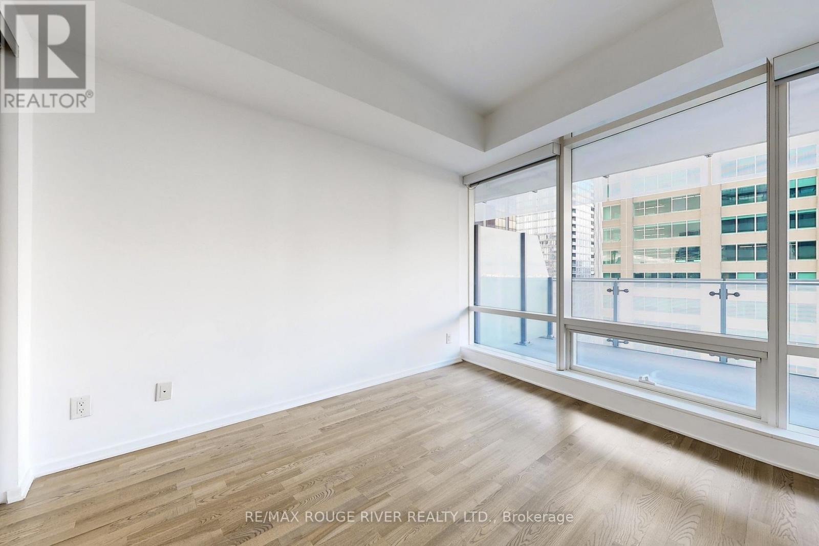 3211 - 1 Bloor Street E, Toronto, Ontario  M4W 1A9 - Photo 18 - C12796508