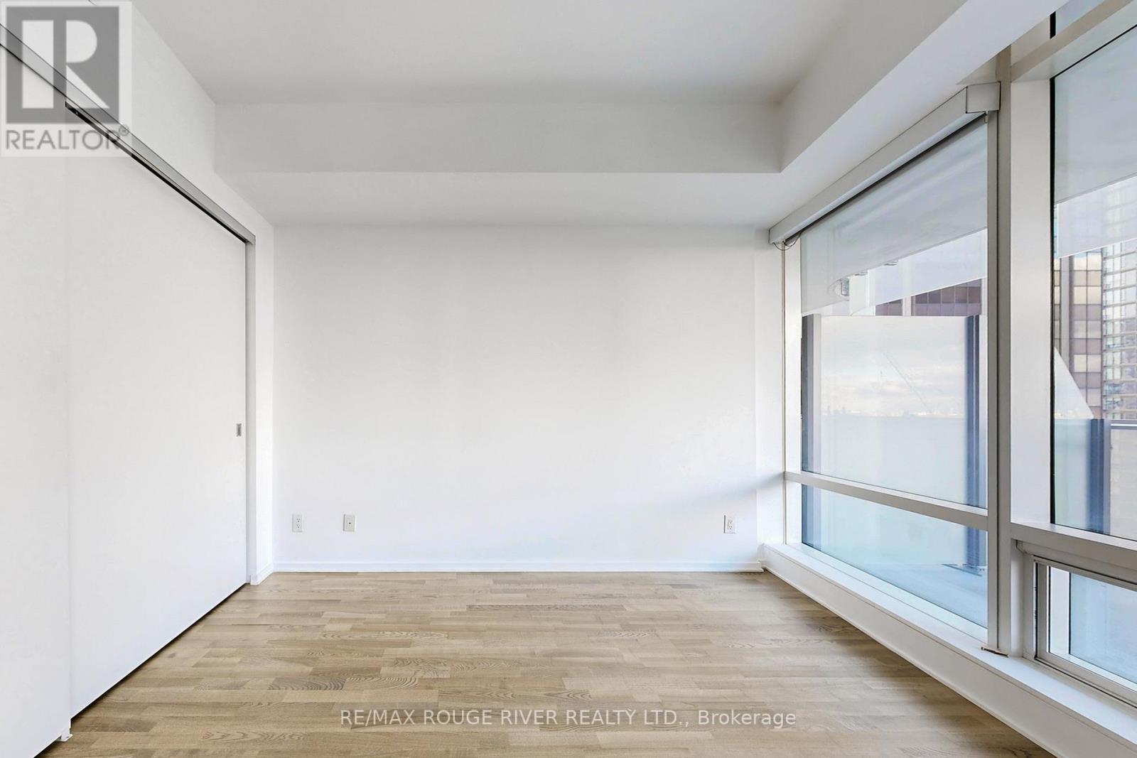 3211 - 1 Bloor Street E, Toronto, Ontario  M4W 1A9 - Photo 20 - C12796508